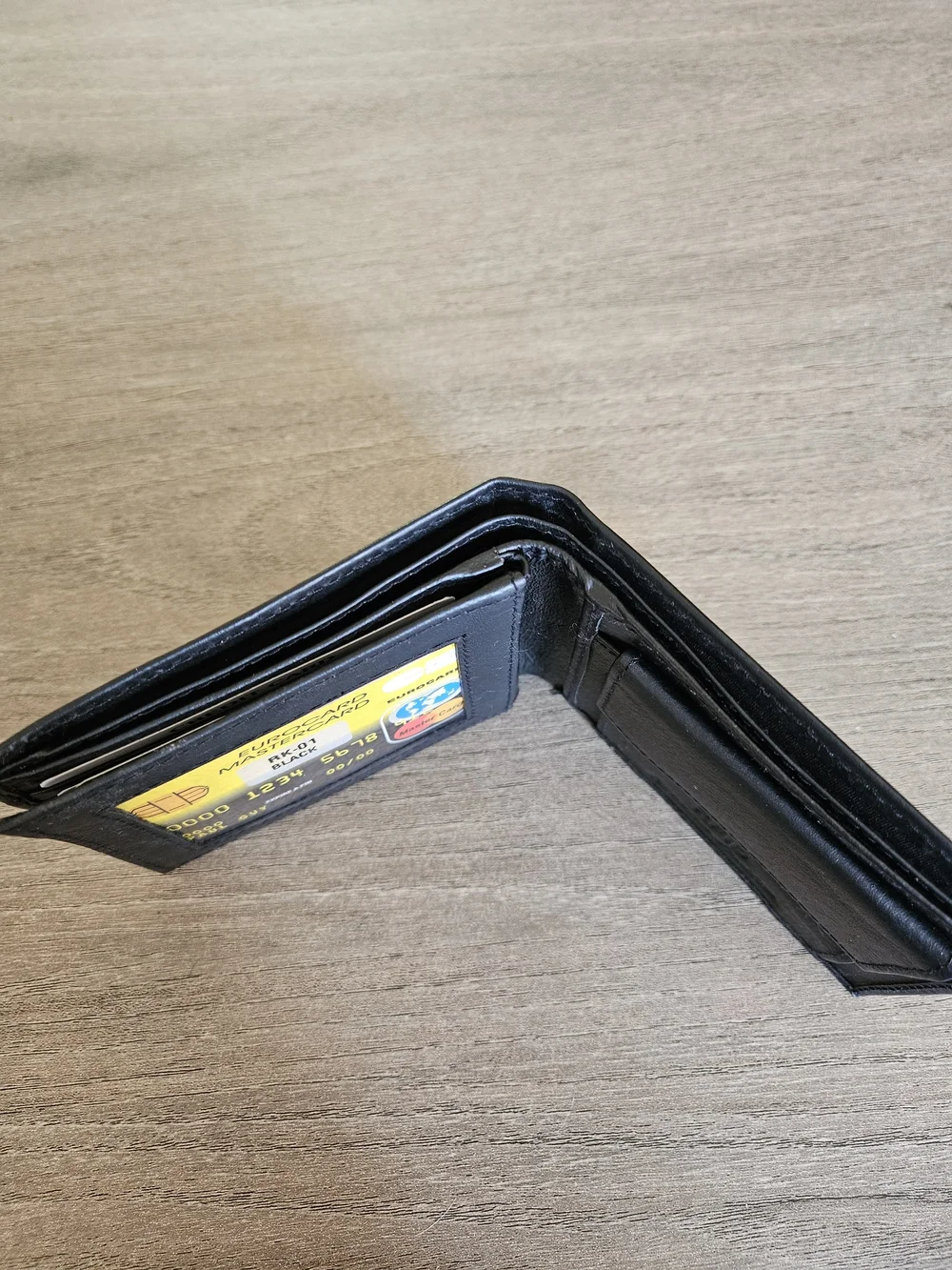 Berreri Black Leather Men's Bi-Fold Wallet-NWT